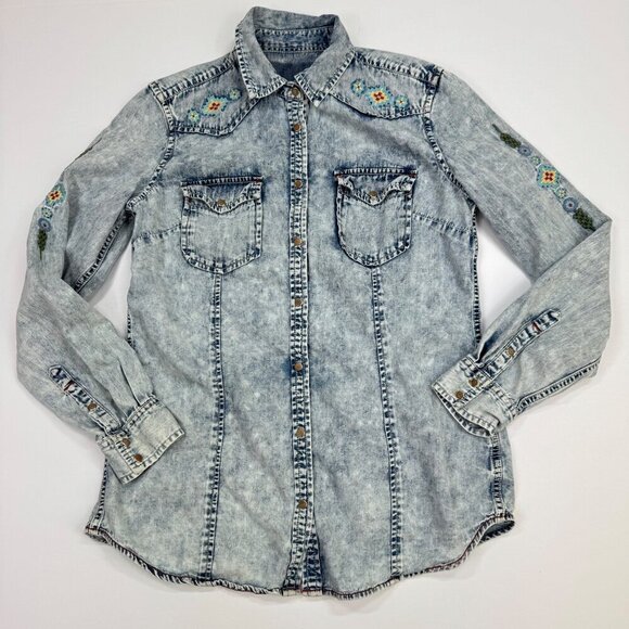 RRR Womens Southwestern Shirt Denim Snap Embroidered Indigo Acid Wash - Picture 4 of 13